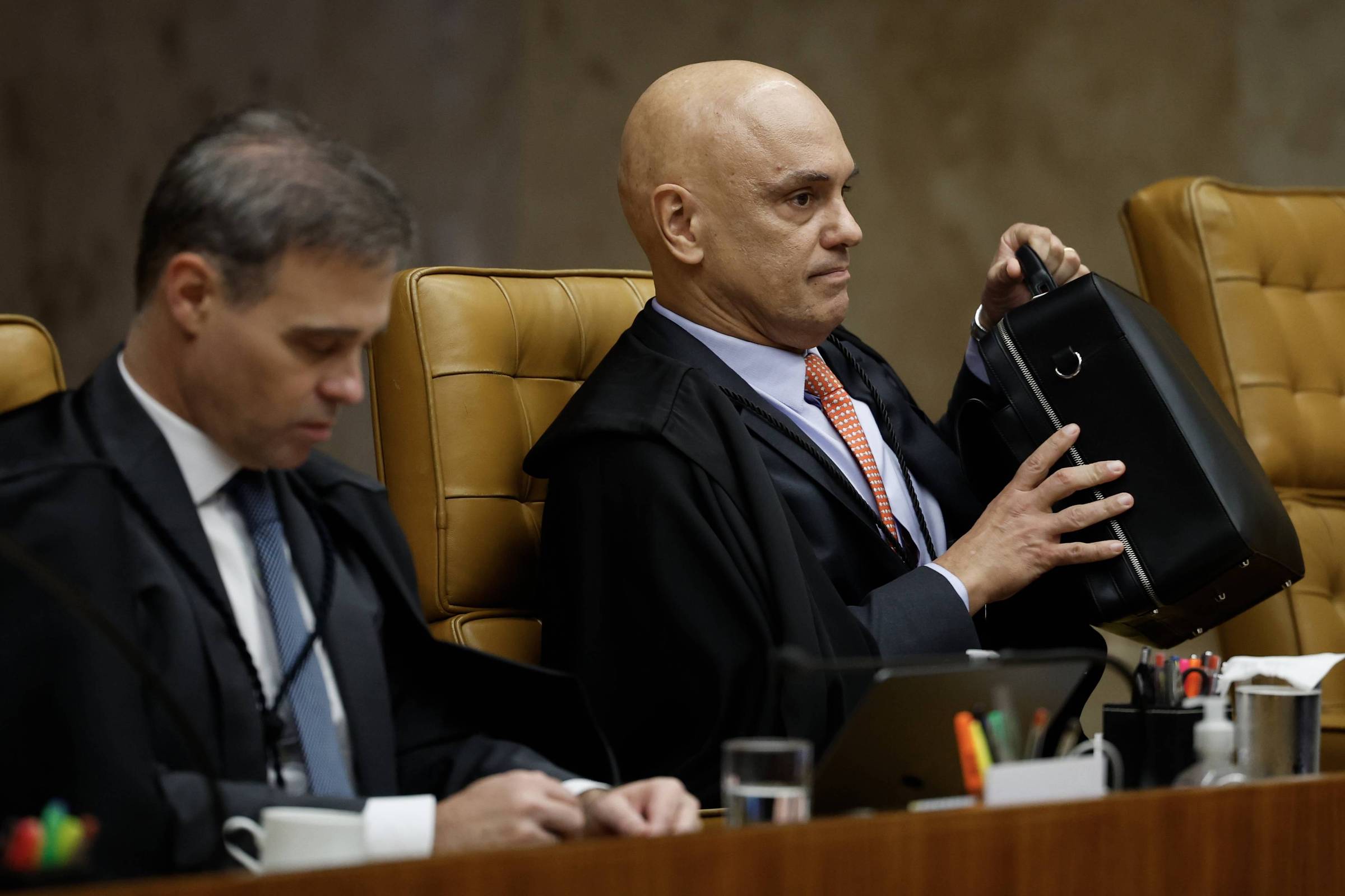 Grupo <i>pró</i>-Moraes defende Mendonça fora do caso Master - 04/09/2026 - Política - Folha