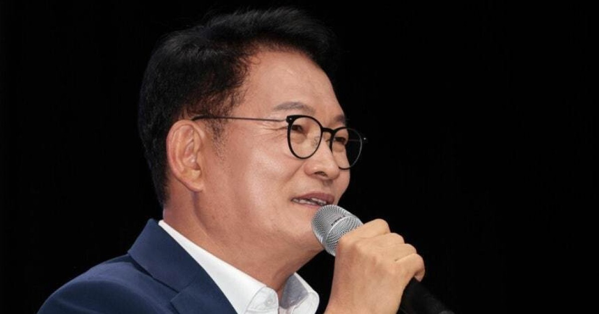 송영길 “이 대통령 연임 개헌, 나부터 반대…안 되는 것을 왜 계속 떠드냐”<i></i>