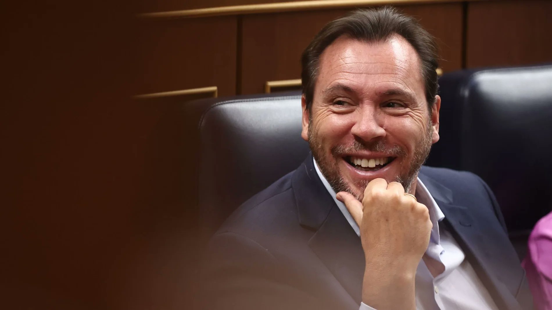 Por qué Puente interviene el Puerto de Ceuta: "No sabemos cómo sacar a esta <i>gente</i>"