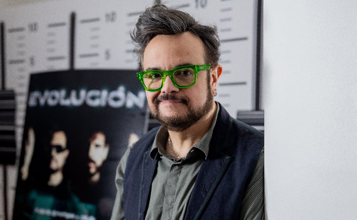 Aleks <i>Syntek</i> se despide de México tras la polémica: "Alejarme significa salvación mental y espiri...